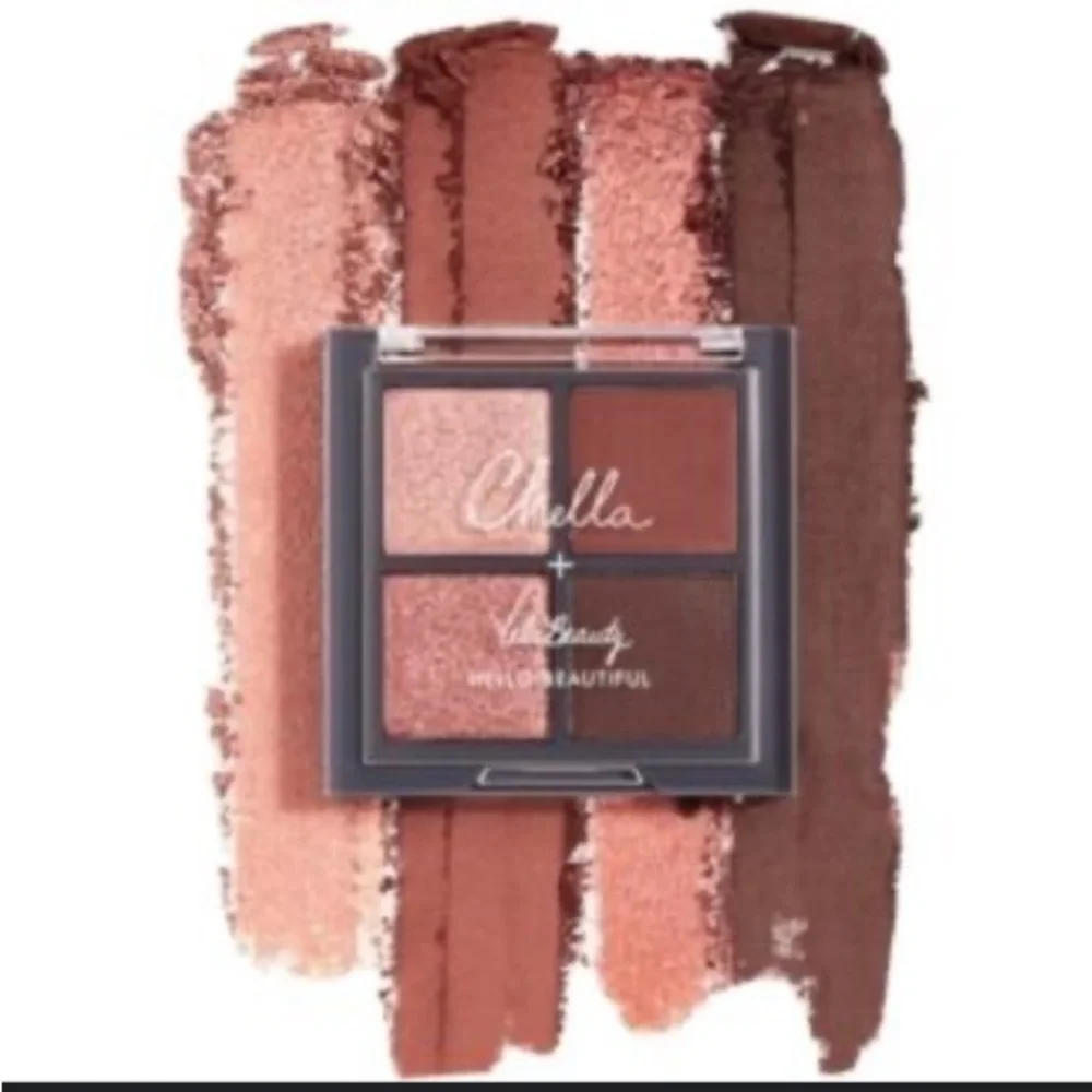 Chela + Vela Beauty Hello Beautiful Blushing Rose Eyeshadow Palette